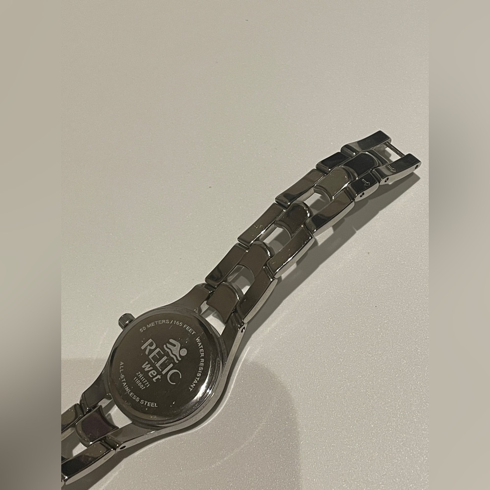 Relic Wet Watch - Picture 11 of 16